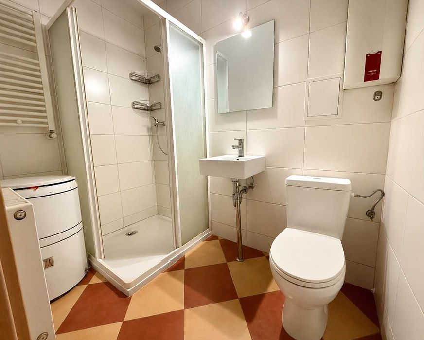 Wynajmę pokój dla osoby  pracującej lub uczącej się - View 5