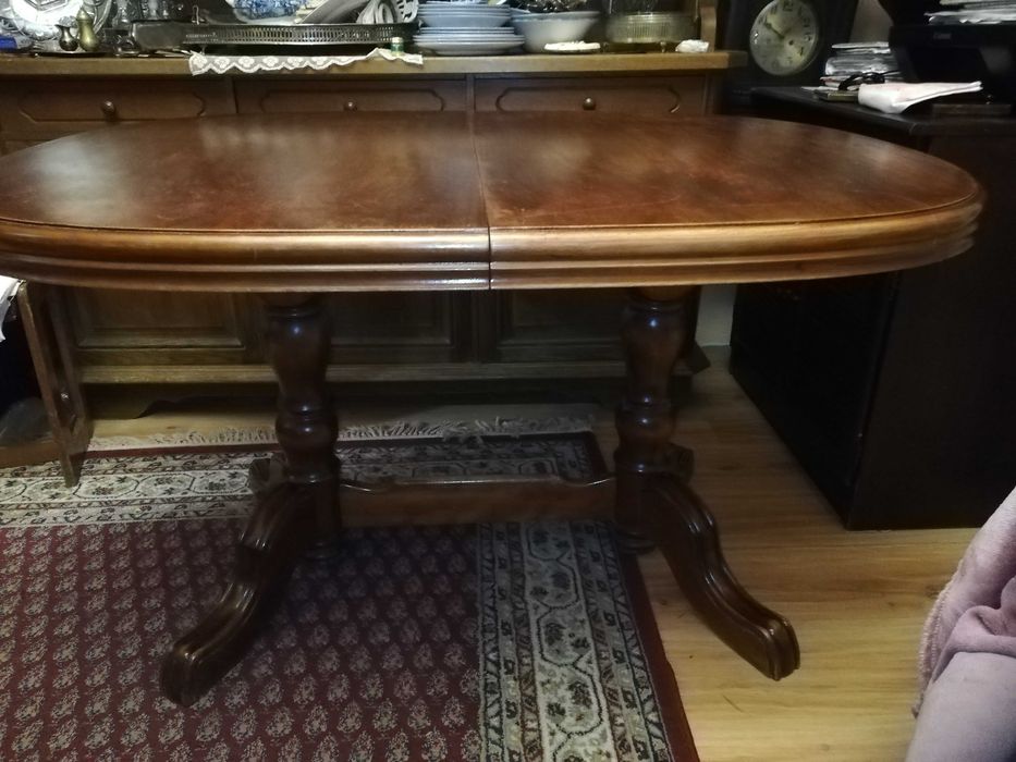 Stoł owalny debowy rozkladany 130x94x74 po rozlozeniu 170cm