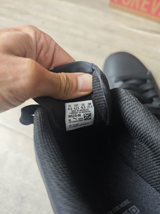 Nowe buty Puma Smash V2 42.5 Czarne