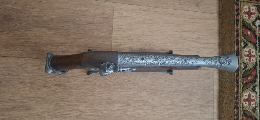 Зажигалка в форме мушкета (Винтаж)