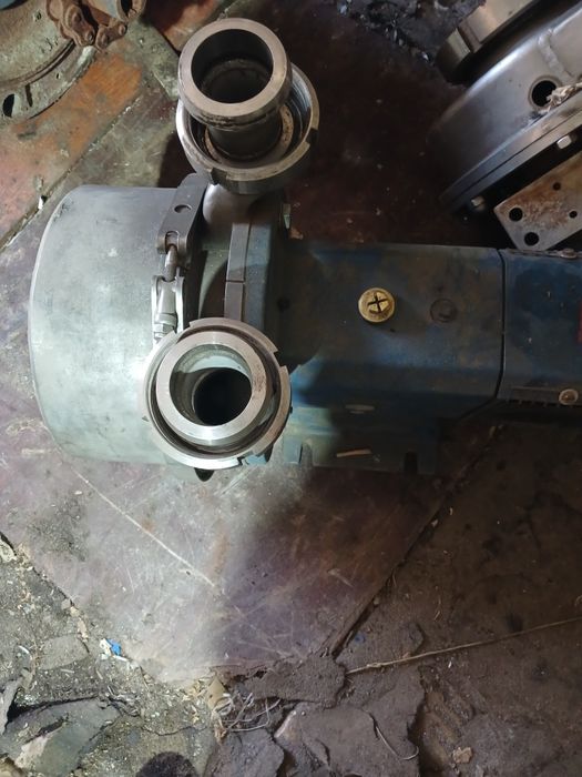 Насос з нержавійки