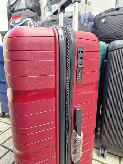 Walizka podróżna XL 75 cm – pojemna 96L, lekka 100%PP, 4 kółka