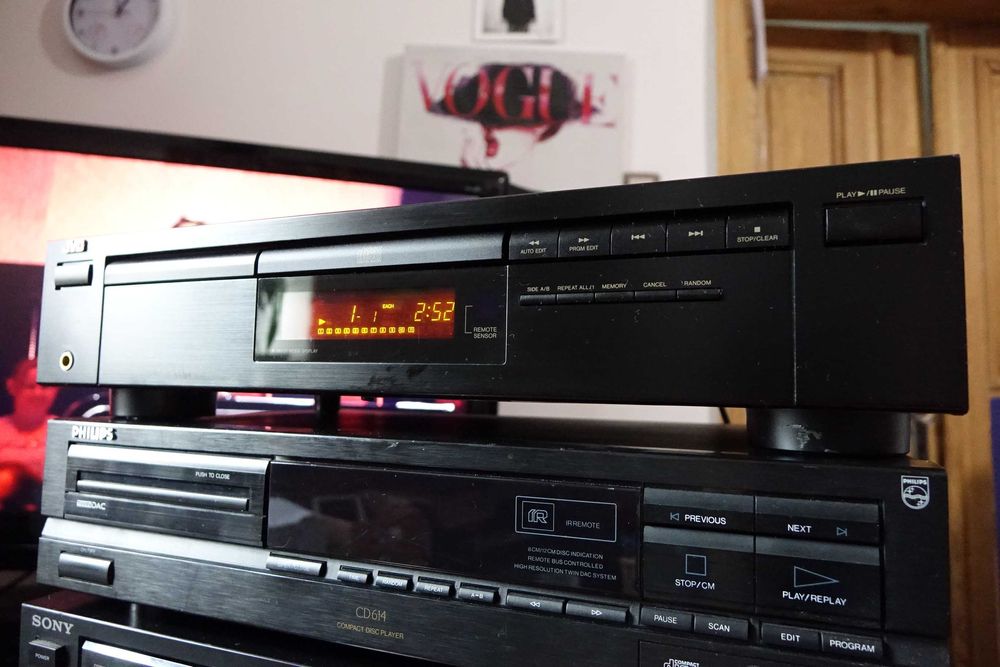 Odtwarzacz CD JVC XL V 242BK