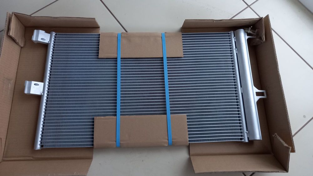 Наконечник рульової тяги лівий/правий Tesla Model 3,Y 1044841-00-E