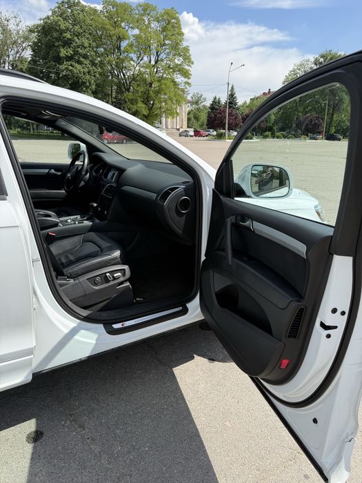 Audi Q7 Sline 2013 года