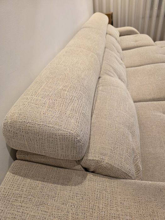 SOFA 3,50 M, (4 ASSENTOS CADA 0,75M )