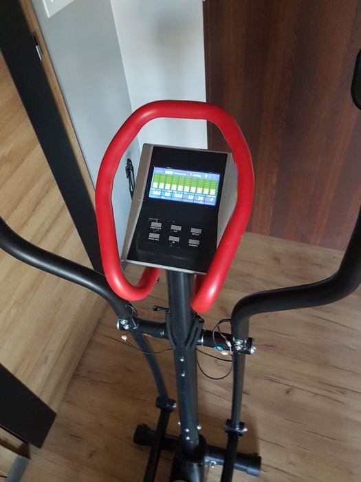 Orbitrek urzadzenie do cwiczeń