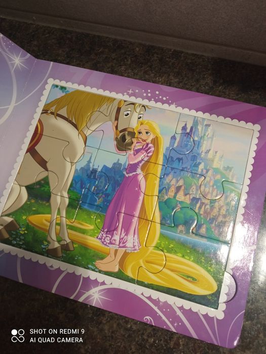 Puzzle puzzlowa książeczka księżniczki Disney