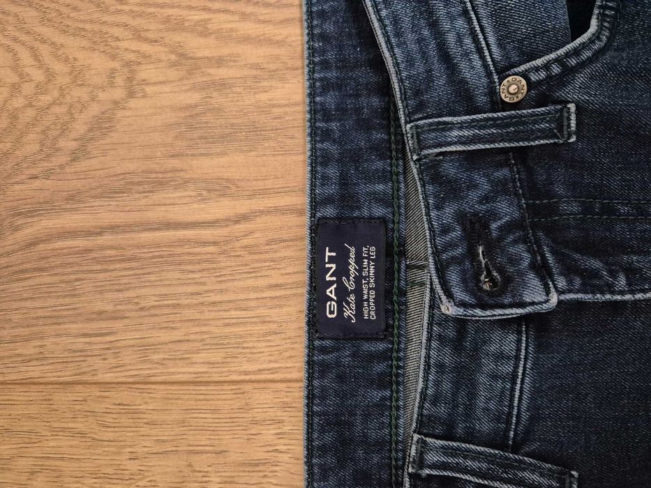 Jeansy damskie GANT