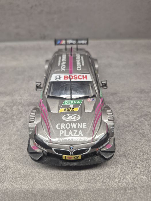 Carrera Digital 132 BMW M4 DTM