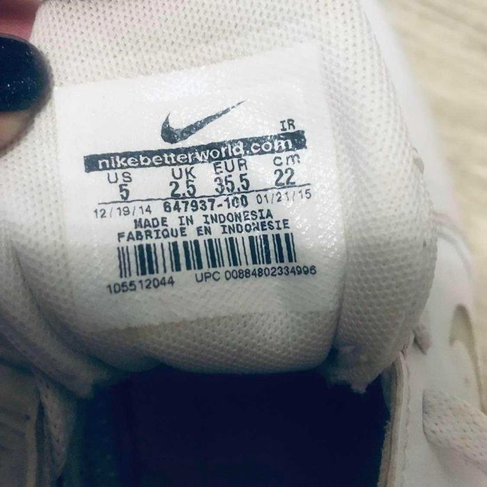 Кроссовки Nike экокожа  Р34 ст.21,5-21см оригинал детские