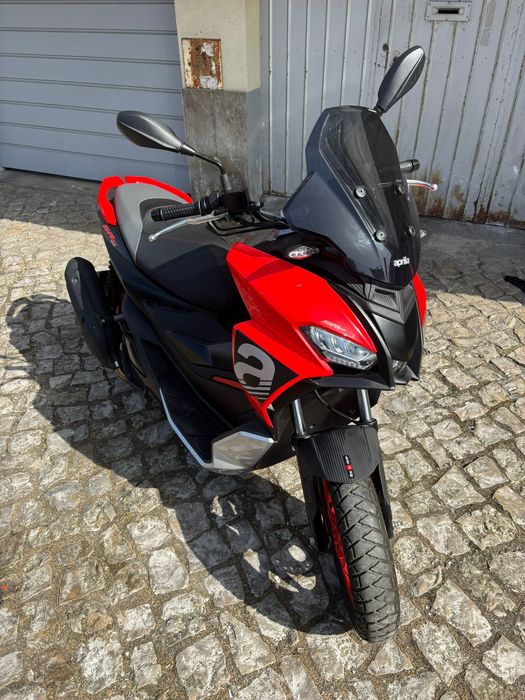 Aprilia 125 SR GT Sport