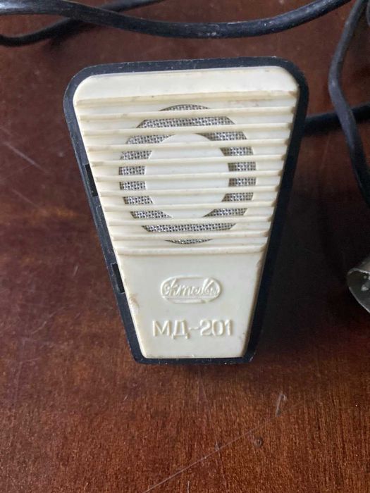 Микрофон советских времен МД-201