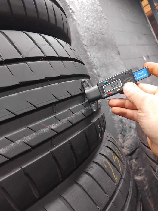 Шини бу 235/45 R18 Michelin Pilot Sport 4 Комплект Літо