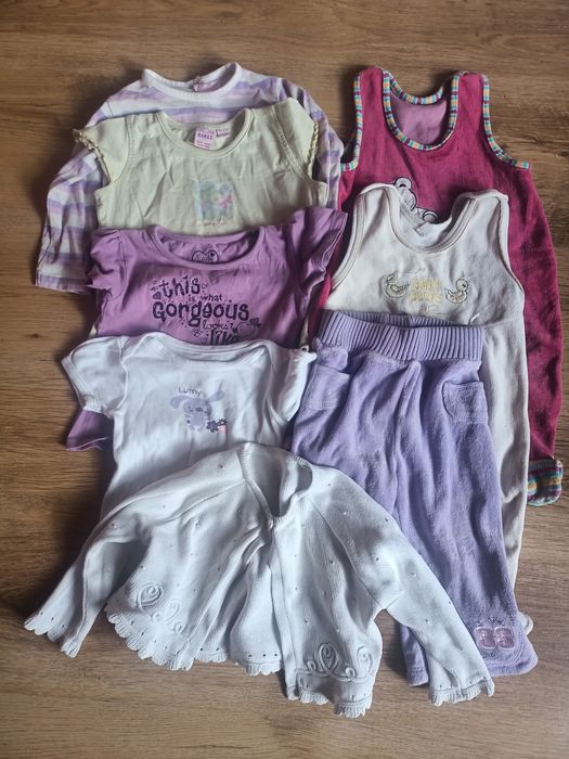 Zestaw ubranek  rozmiary 74-86