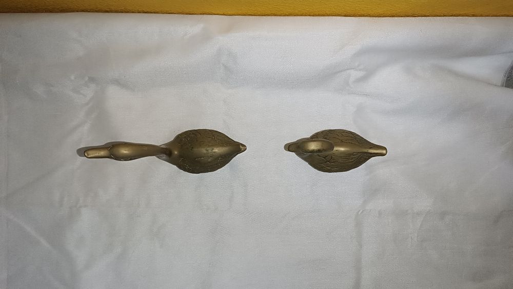 Par de Cisnes de decoração