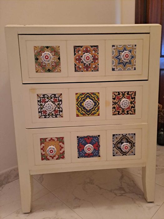 Móvel azulejo - VENDA