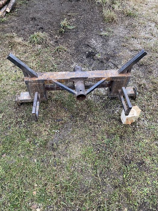 Продам Задню колісницю