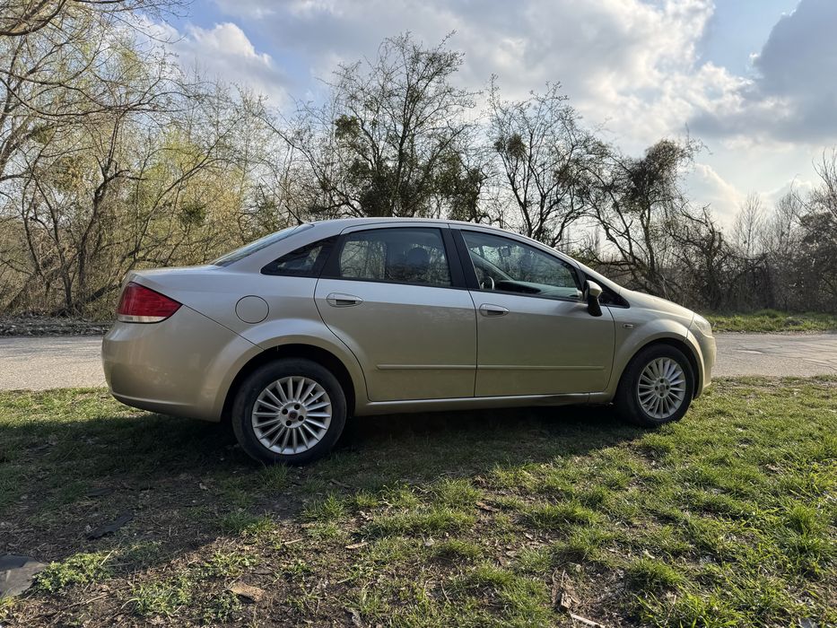 Fiat linea 2009г/дизель