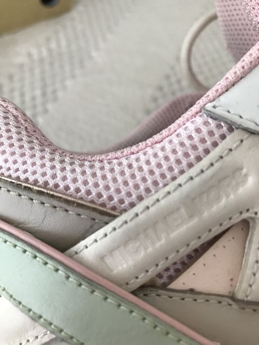 Sapatilhas michael kores 38