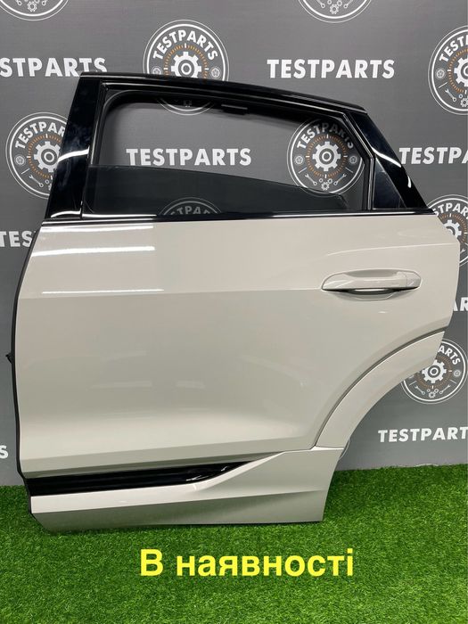 Audi e-tron двері задні ліві комплектні в наявності   колір 7M7M