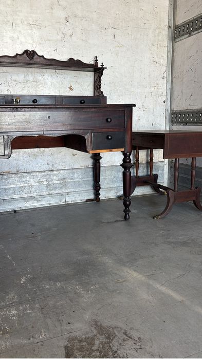 Escrivaninha romantica