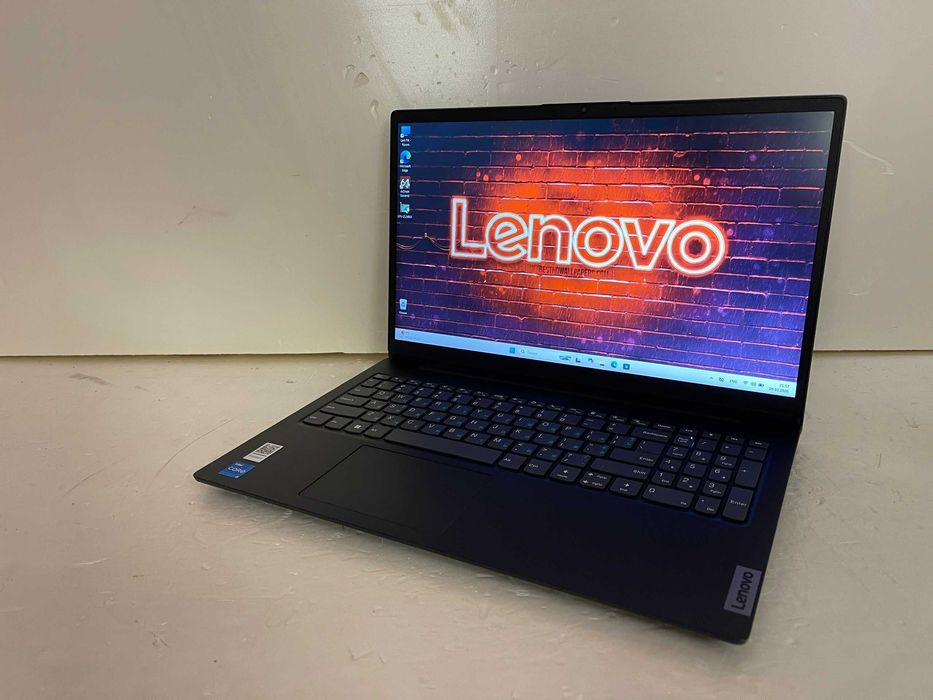Игровой СВЕЖАК 2025! Lenovo V15 + (Core i5 13" го покол.) + КАК НОВЫЙ!