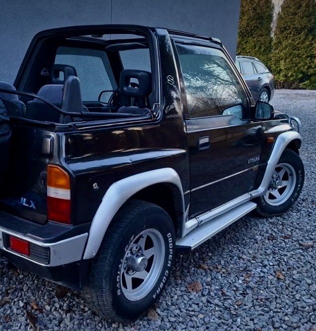 Suzuki Vitara 4x4 kabriolet .