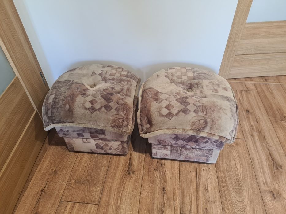 Pufy używane 2 sztuki