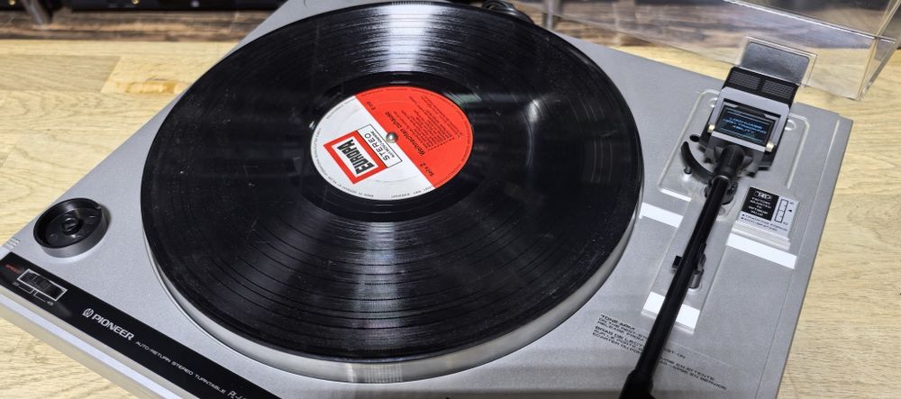 Вініловий програвач Pioneer PL-460