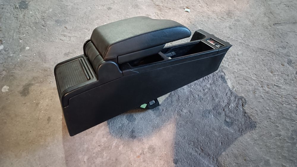 Consola central e apoio de braço completo BMW E46
