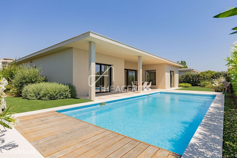 Moradia V3 Térrea de Luxo com Piscina Privativa, Jardim, Acessibilidad