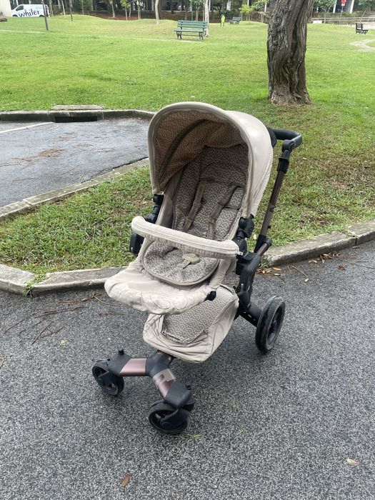 Excelente Carrinho + ovo + plataforma infantil