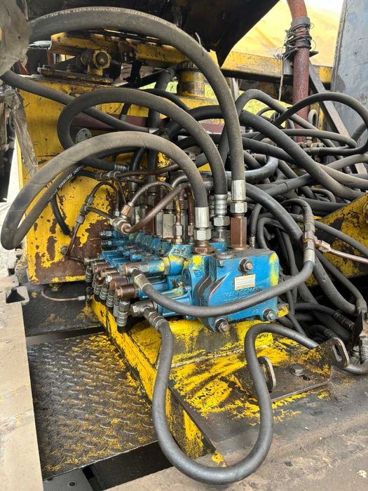 Экскаватор ТВЕКС ЕК-8-30