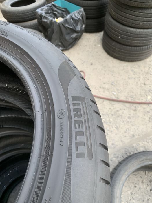 255/45R19 Pirelli 21-23роки
