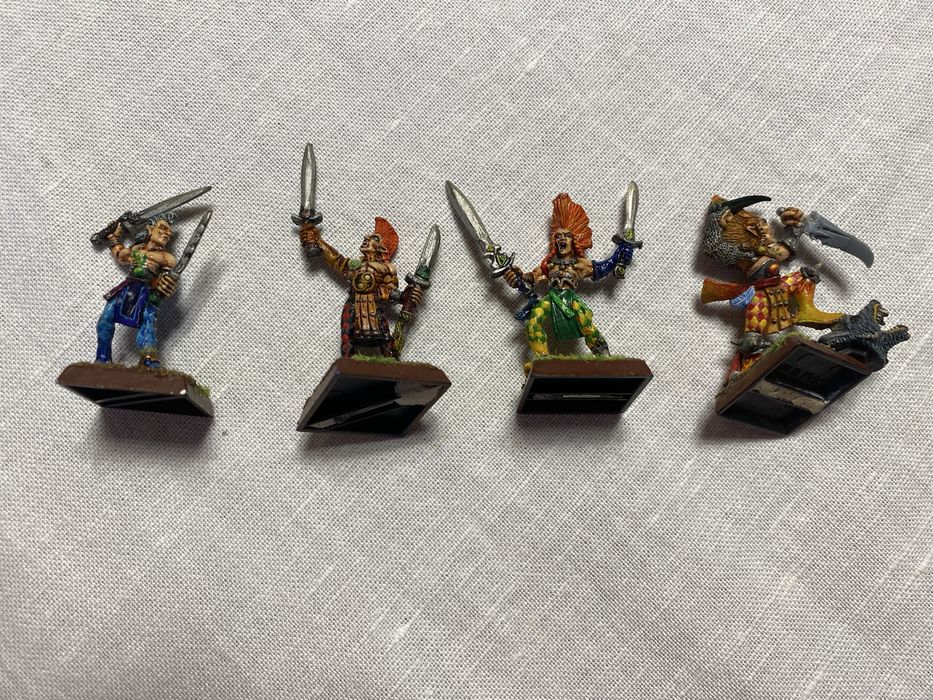 Wood elf Wardancer Warhammer