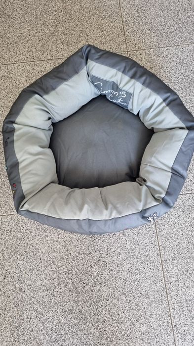 Cama para cão ou gato nova.