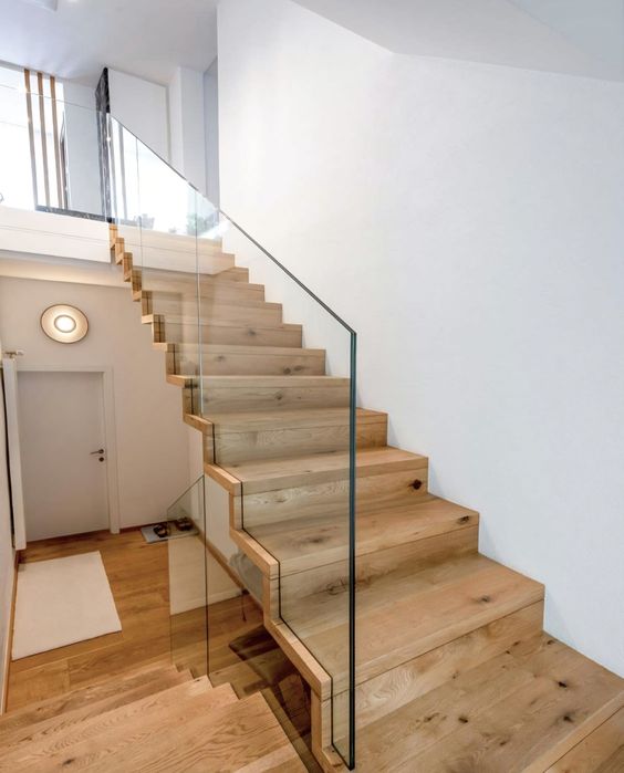 Schody drewniane na wymiar producent