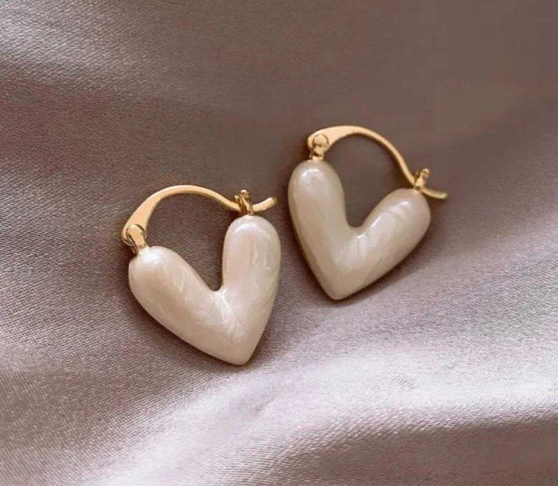 Сережки та підвіски