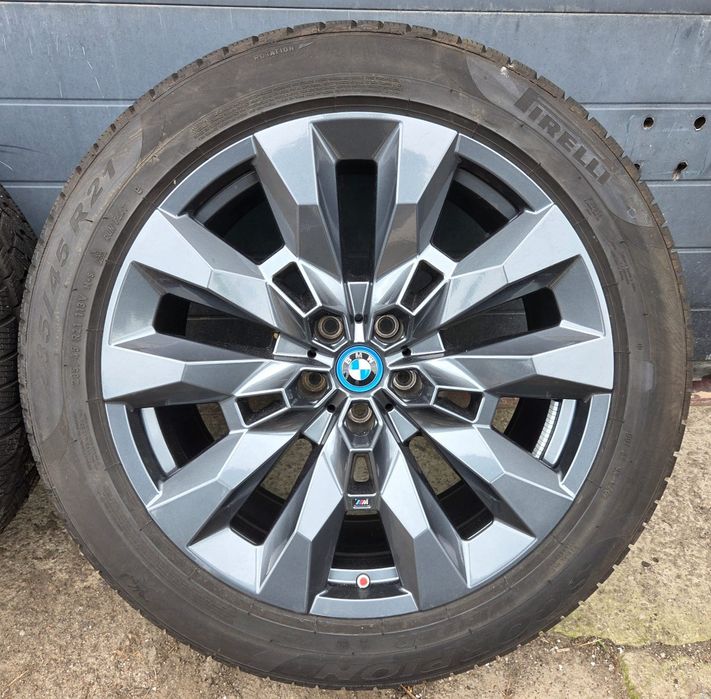 Felgi z oponami zimowymi Bmw XM G09 9,5x21 ET26 5x112 M-Pakiet Styling  Styling 917 M