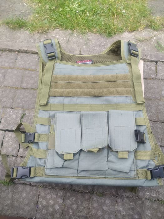 Розгрузки, плитоноска, жилет розвантнжувальний з підсумками