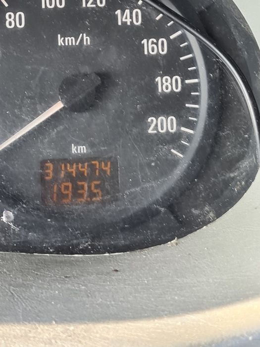 Opel Vivaro 19 diesel