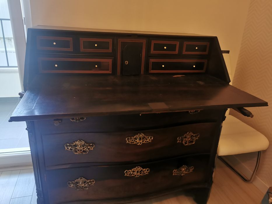 Escrevaninha Século XIX