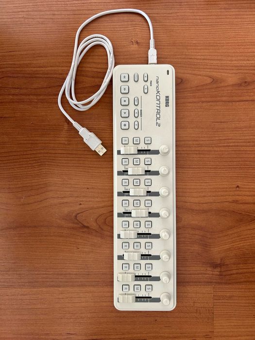 Material de estúdio parado para seguir para 2ª vida!