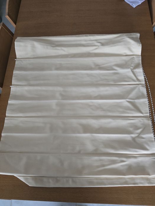 Estore de pano em bom estado