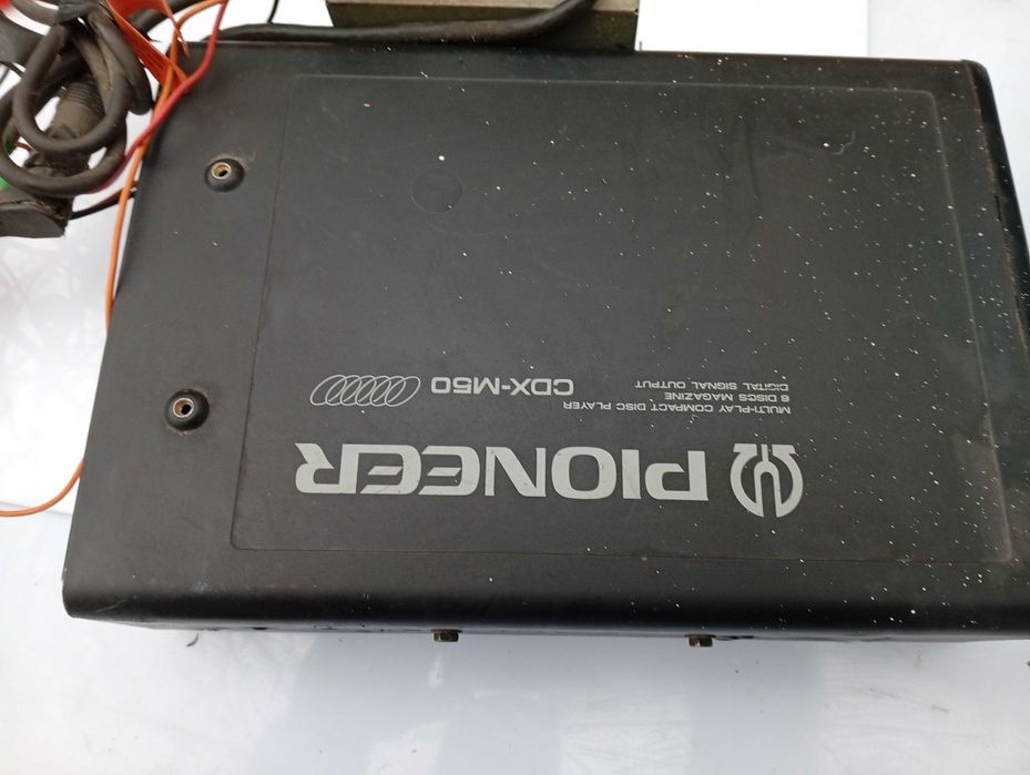 Pioneer пристрій для дисків