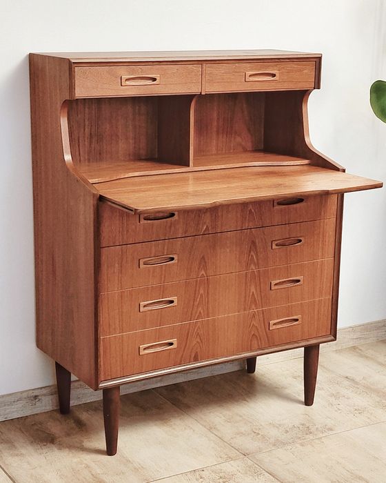 Duński tekowy sekretarzyk biurko Mid Century vintage retro teak Dania