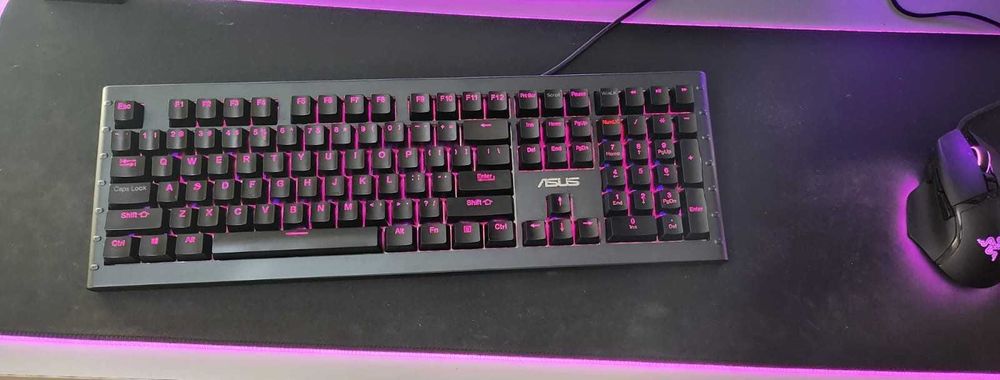 Teclado Mecânico Asus Sagaris GK1100 RGB US Cherry MX Backlit