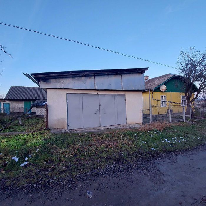 Продається будинок м.Бурштин .