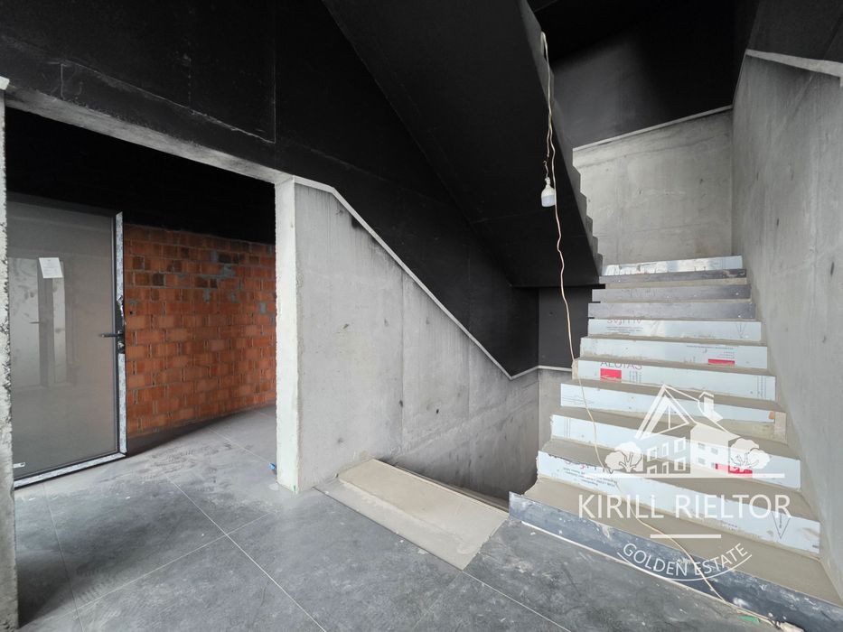 Аренда коммерческого помещения на въезде в городок  «Золотые Ключи»